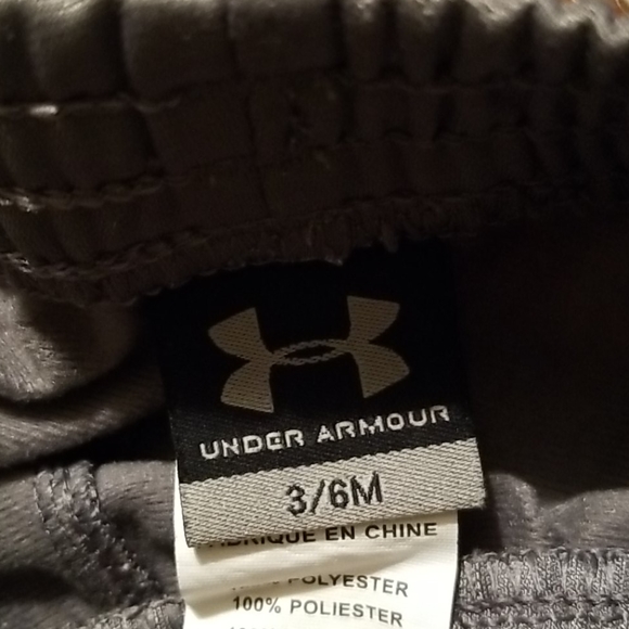 Bundle of nike, Jordan, under armour boys onesies - Picture 6 of 6